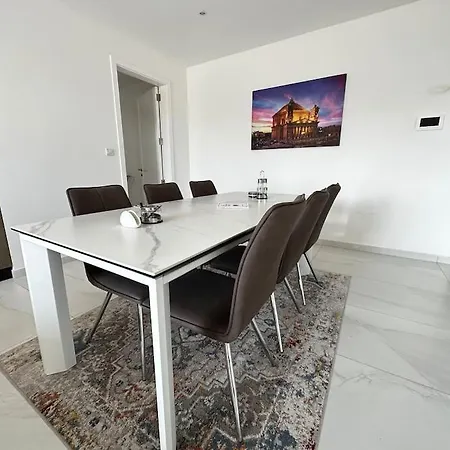 Apartment Modern & Cosy In Marsaxlokk