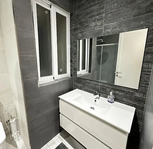 Modern & Cosy In Apartament Marsaxlokk